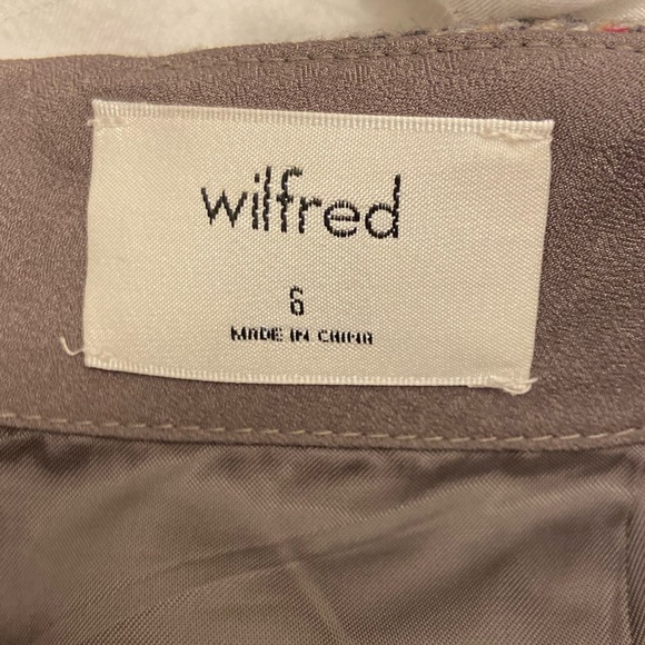 Aritzia Wilfred Classic Mini Skirt with Tie - Picture 3 of 8